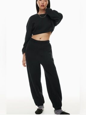 Tna cozy AF oversized stretchy sweatpants
